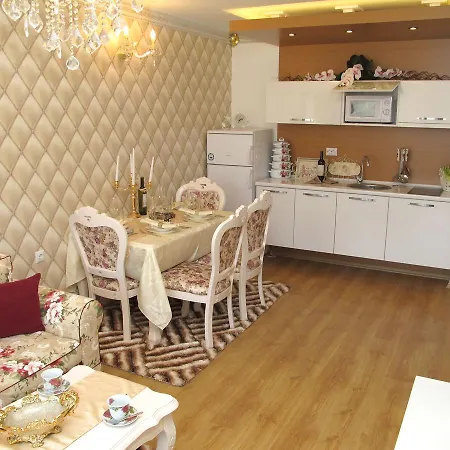 Sweet Homes 3 ساني بيتش